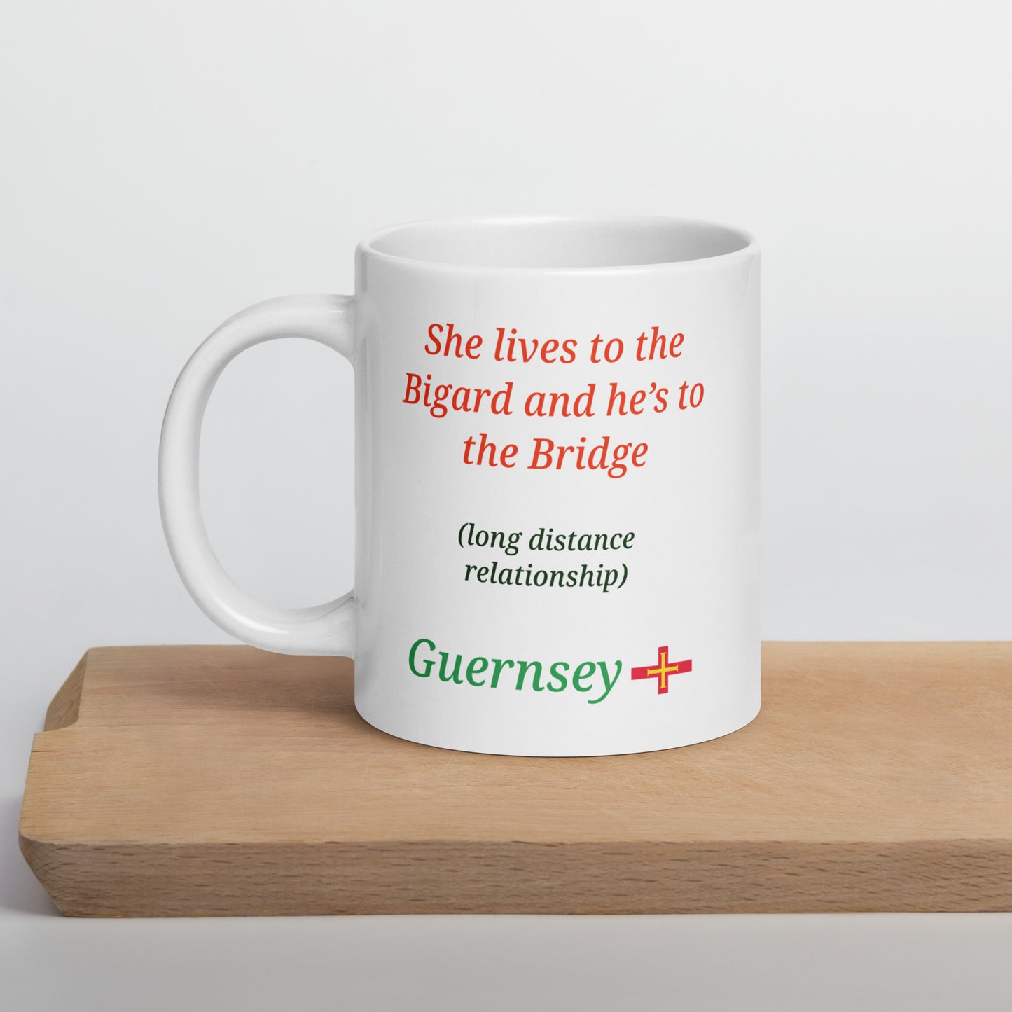 White glossy mug (She lives to the Bigard and he lives to the Bridge - Long distance relationship)